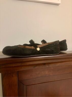 Lizbeth Joe Paris Barefoot Black Mary Jane Ballet Flats